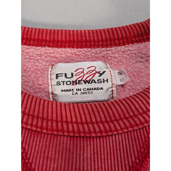 VTG Fuzzy Stonewash Sweatshirt S Red Made Canada Native Bear Graphic 90s Crew - Picture 2 of 9